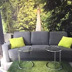 Apartament *