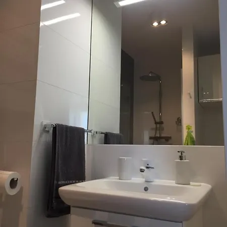 Apartament דירה קולובז'ג